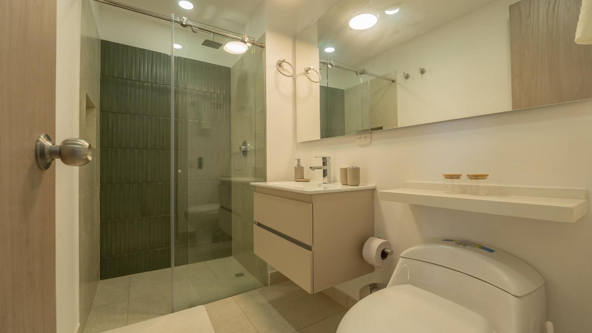 Charming Seafront Loft Cartagena